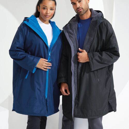 TriDri® TriDri® All-seasons waterproof changing robe TR800 TriDri® All-seasons waterproof changing robe Thumbnail